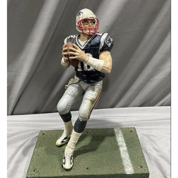 McFarlane Toys Other - TOM BRADY 2005 McFarlane NFL Series New England Patriots  12" Figure NO BOX